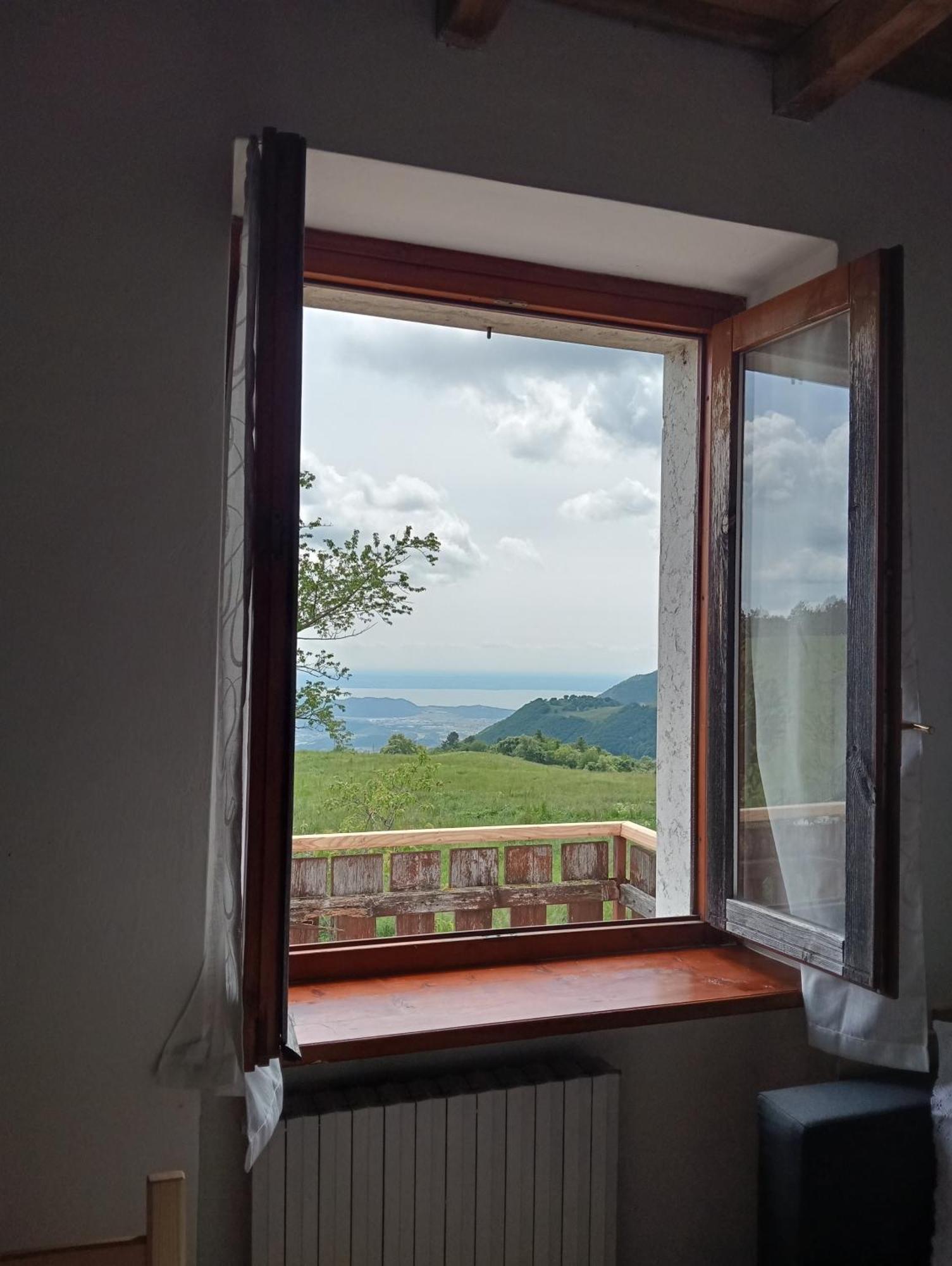 Вилла Agriturismo Preele Ferrara di Monte Baldo Экстерьер фото